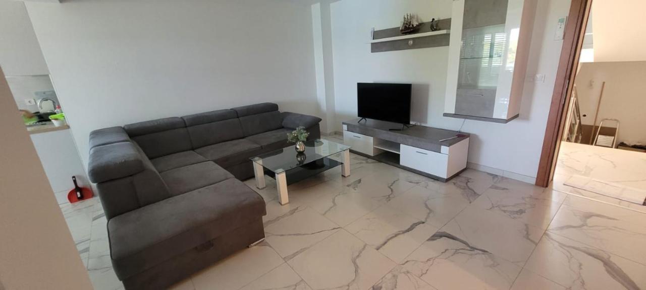 Apartments San Ловиште Экстерьер фото