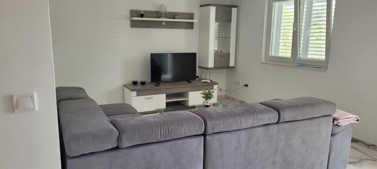 Apartments San Ловиште Экстерьер фото